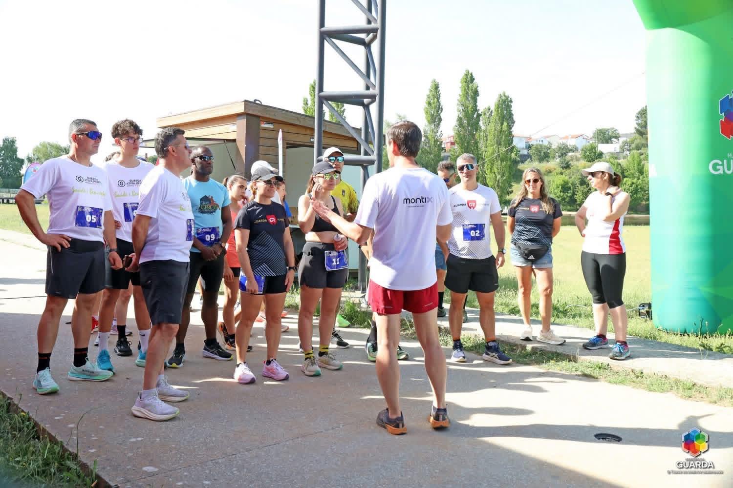 Briefing aos participantes antes da prova com equipa MONTIX
